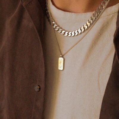 Gold Pendant Necklace – Minimal Egyptian-Inspired Tag